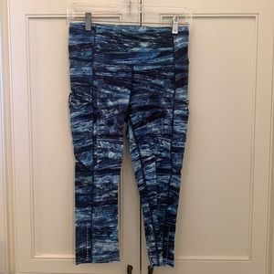 Lululemon cropped leggings